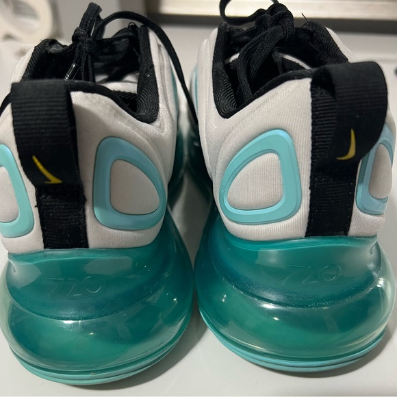 NIKE SNEAKERS - Picture 3 of 4